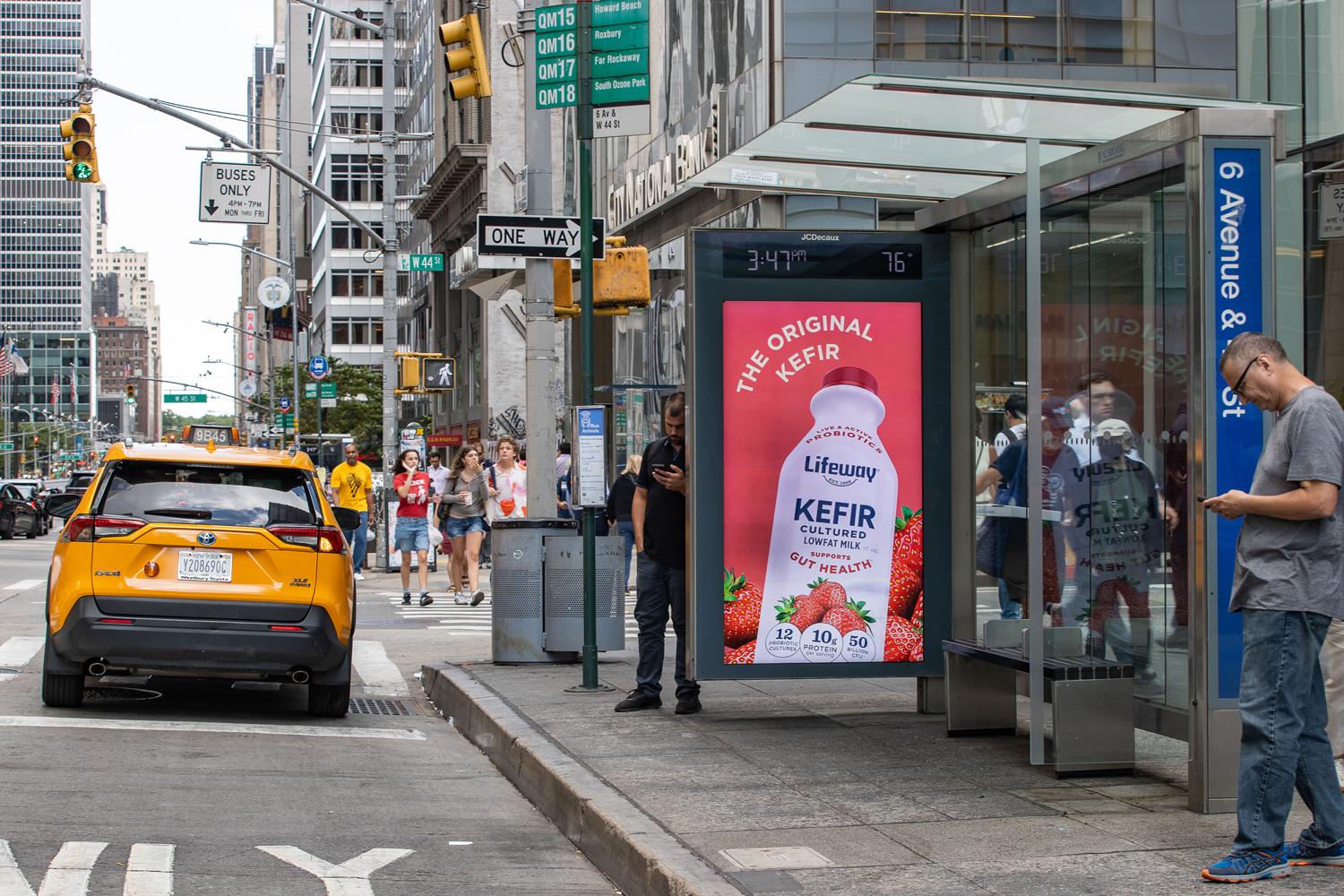 r4KHCUHAofQVTSftHhc5dsONdbeeyond-lifeway-kefir-dooh-campaign-manhattan.jpg